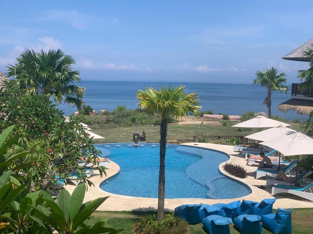 Bombora Balangan Resort ジンバラン エクステリア 写真